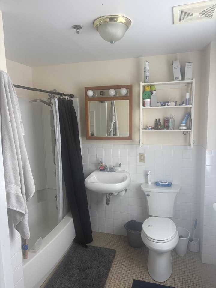 66 Bridge St #1 - Photo 7 of 8