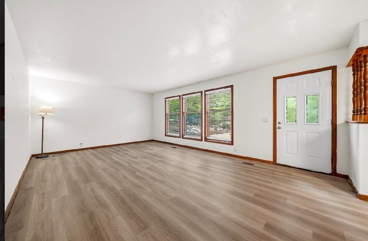 11 Vitoria Ln - Photo 2 of 12