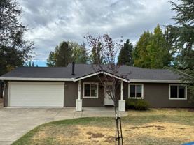 17900 Lake Forest Dr - Photo 1 of 1