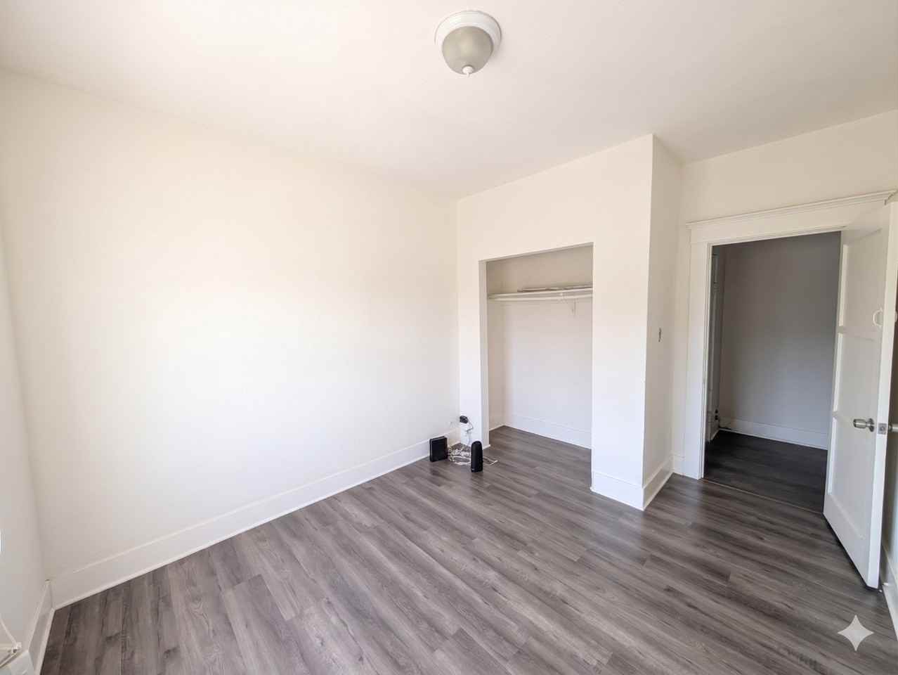 5263 S Figueroa St #A - Photo 4 of 12