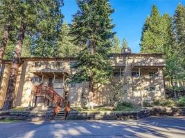 featured image of 321 Ski Way #72