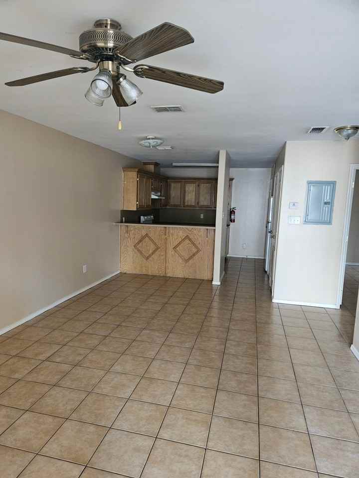 1006 Lilia Dr #101 - Photo 2 of 6