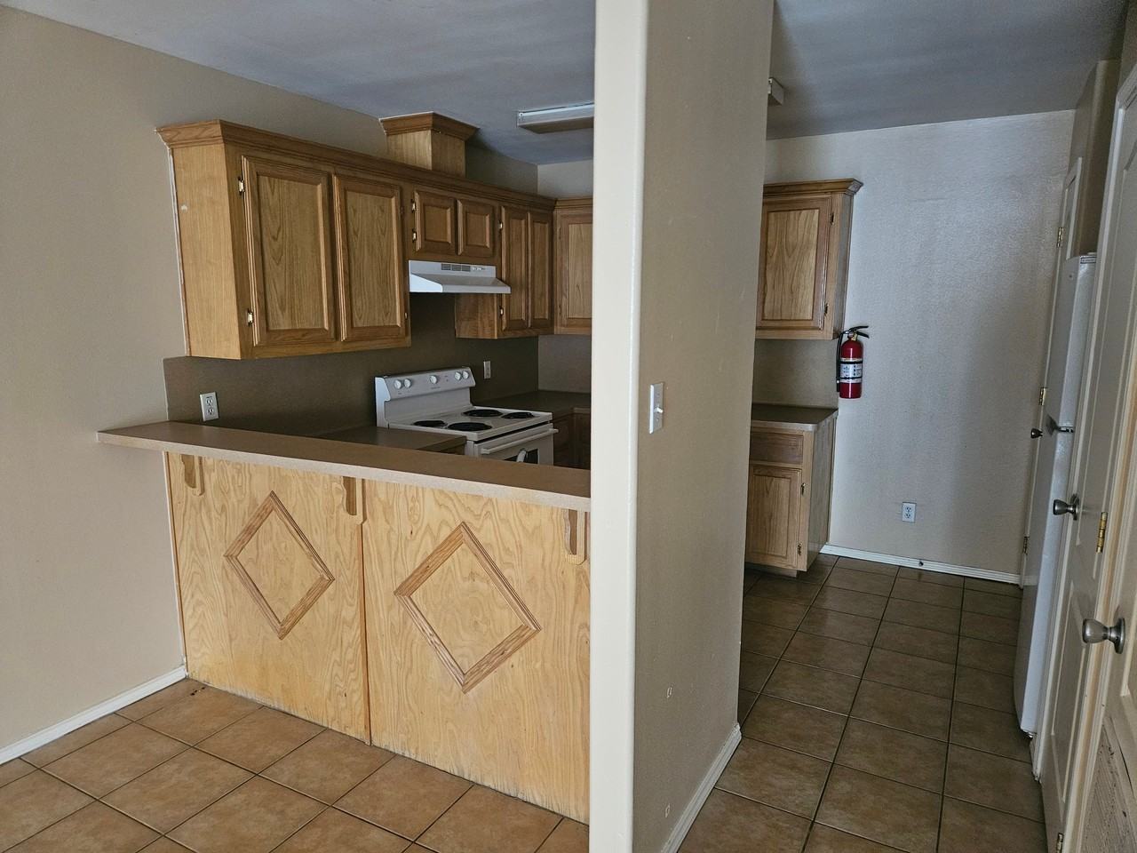 1006 Lilia Dr #101 - Photo 3 of 6