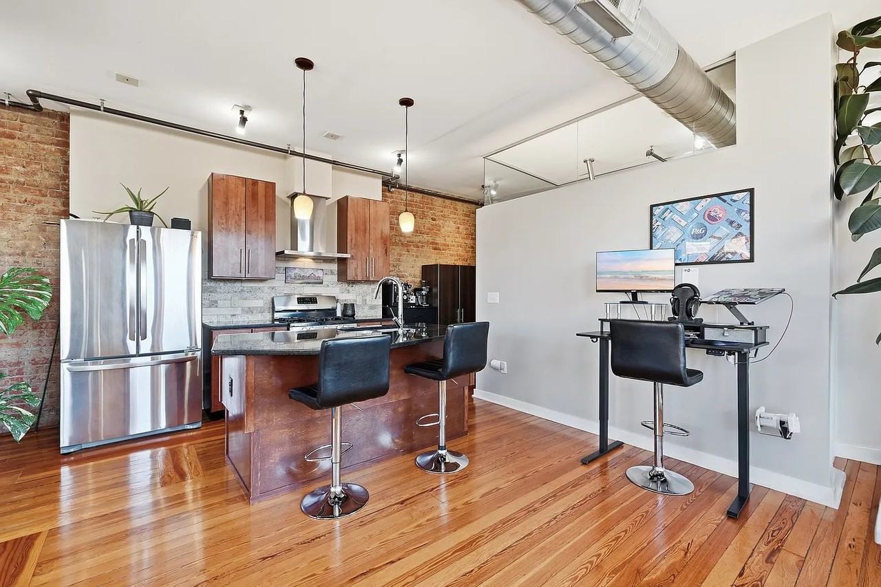 1237 Vine St #7 - Photo 4 of 19