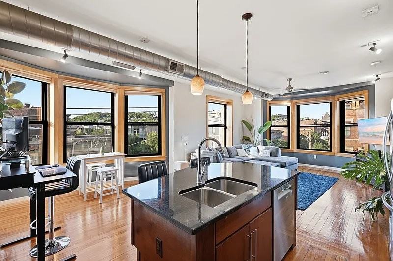 1237 Vine St #7 - Photo 7 of 19
