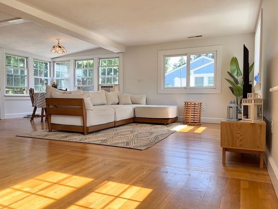 41 Ford St - Photo 2 of 8