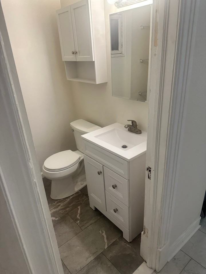 548 Madison Ave #2 - Photo 5 of 9