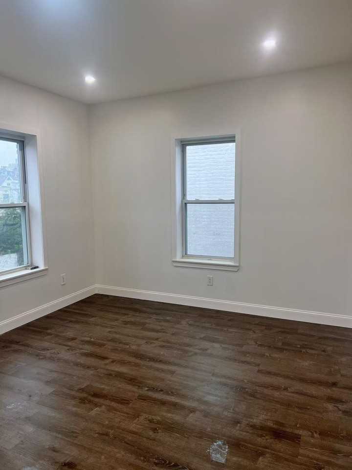 7026 6th Ave #2 - Photo 6 of 10
