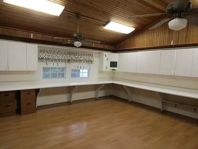 2513 Bamboo St - Photo 6 of 16