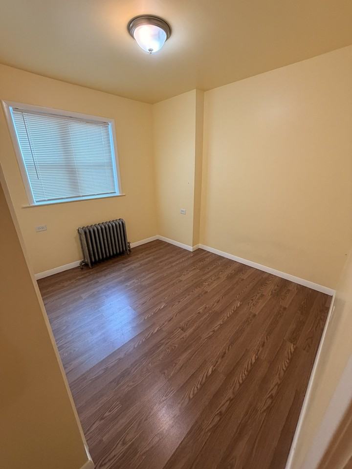 3126 Tasker St - Photo 7 of 16