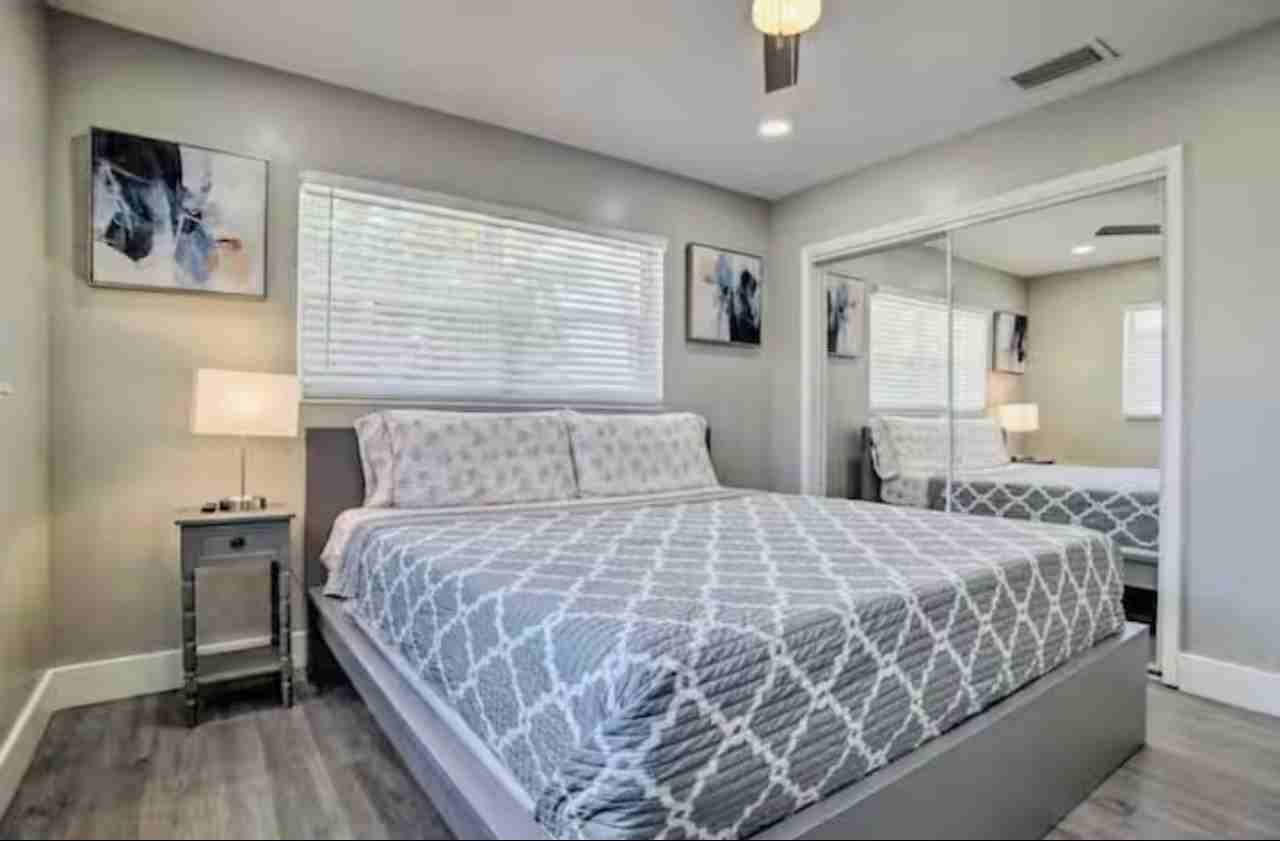 817 Nw 30th Ct - Photo 7 of 11