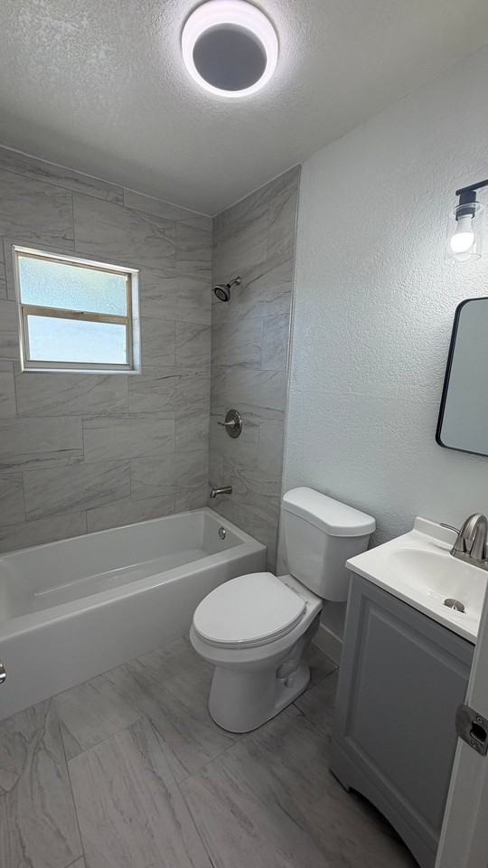 2603 Avenue N - Photo 5 of 12