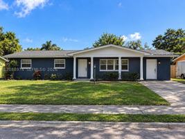 featured image of 2924 Sherwood Ln #0