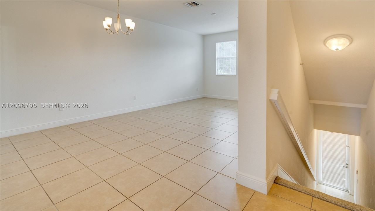 954 Sw 147th Ave #2610 - Photo 5 of 23