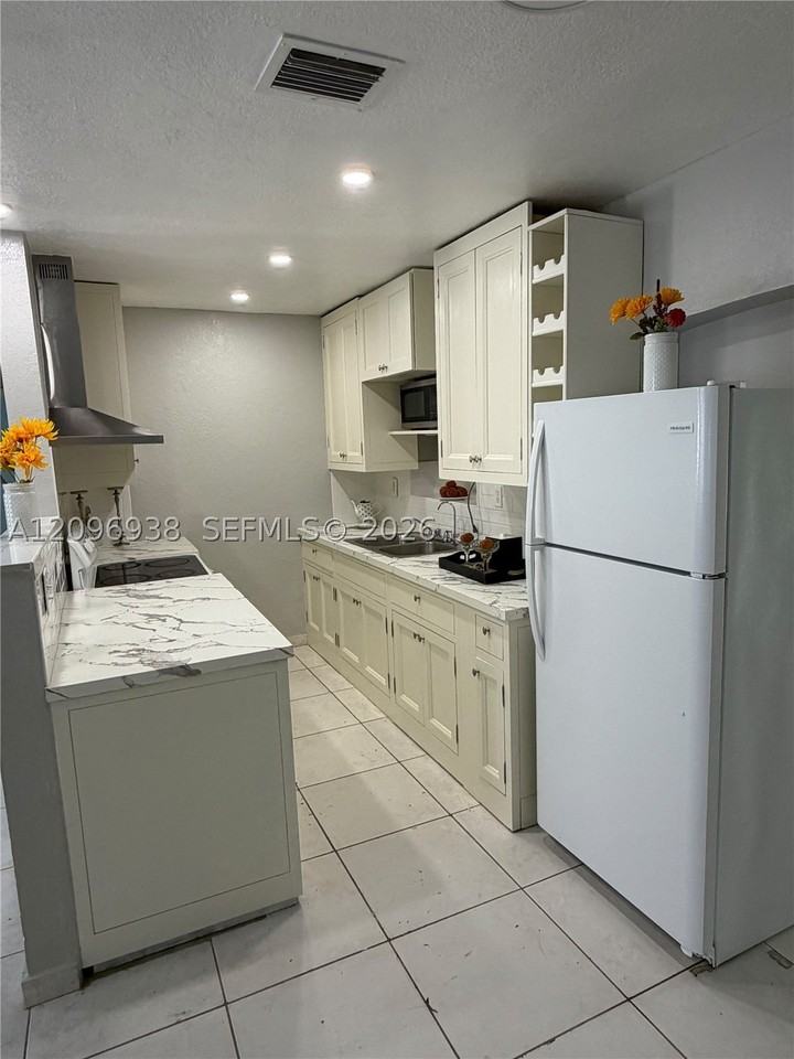3240 Nw 210th Ter #0 - Photo 4 of 12