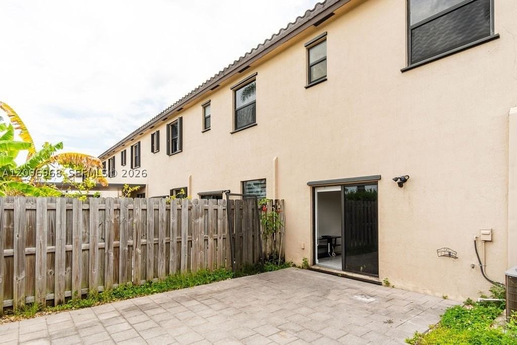 11387 Sw 248th Ter #0 - Photo 6 of 48