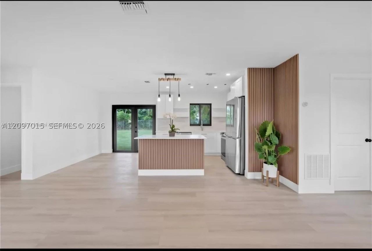 10680 Sw 146th St #0 - Photo 5 of 18