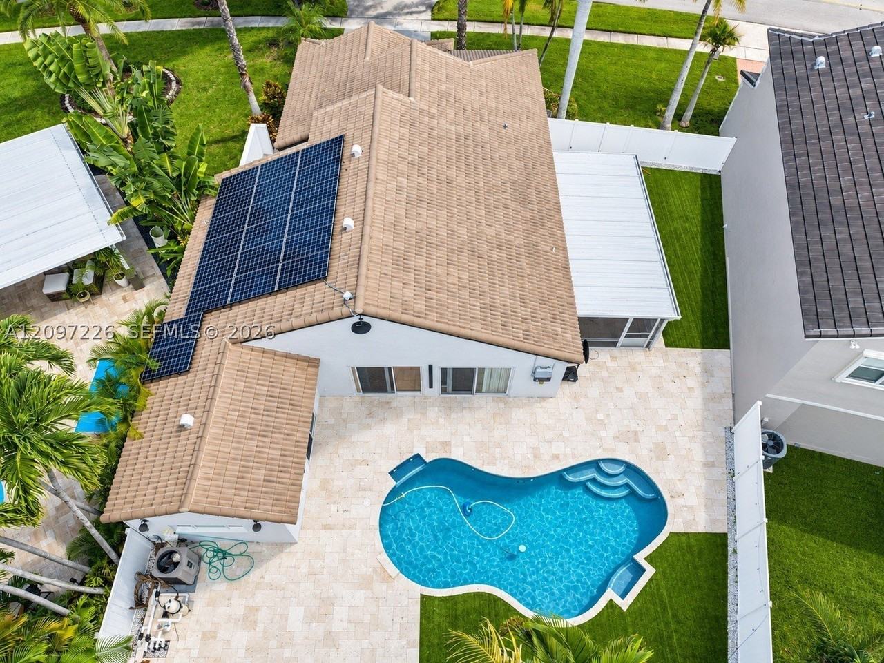 17542 Nw 12th St - Photo 5 of 50