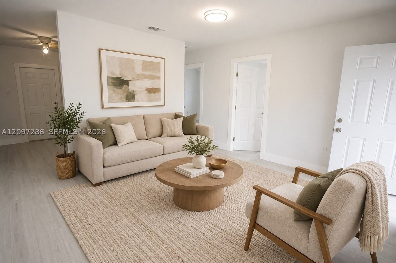 11132 Sw 5th St #11132 - Photo 2 of 7