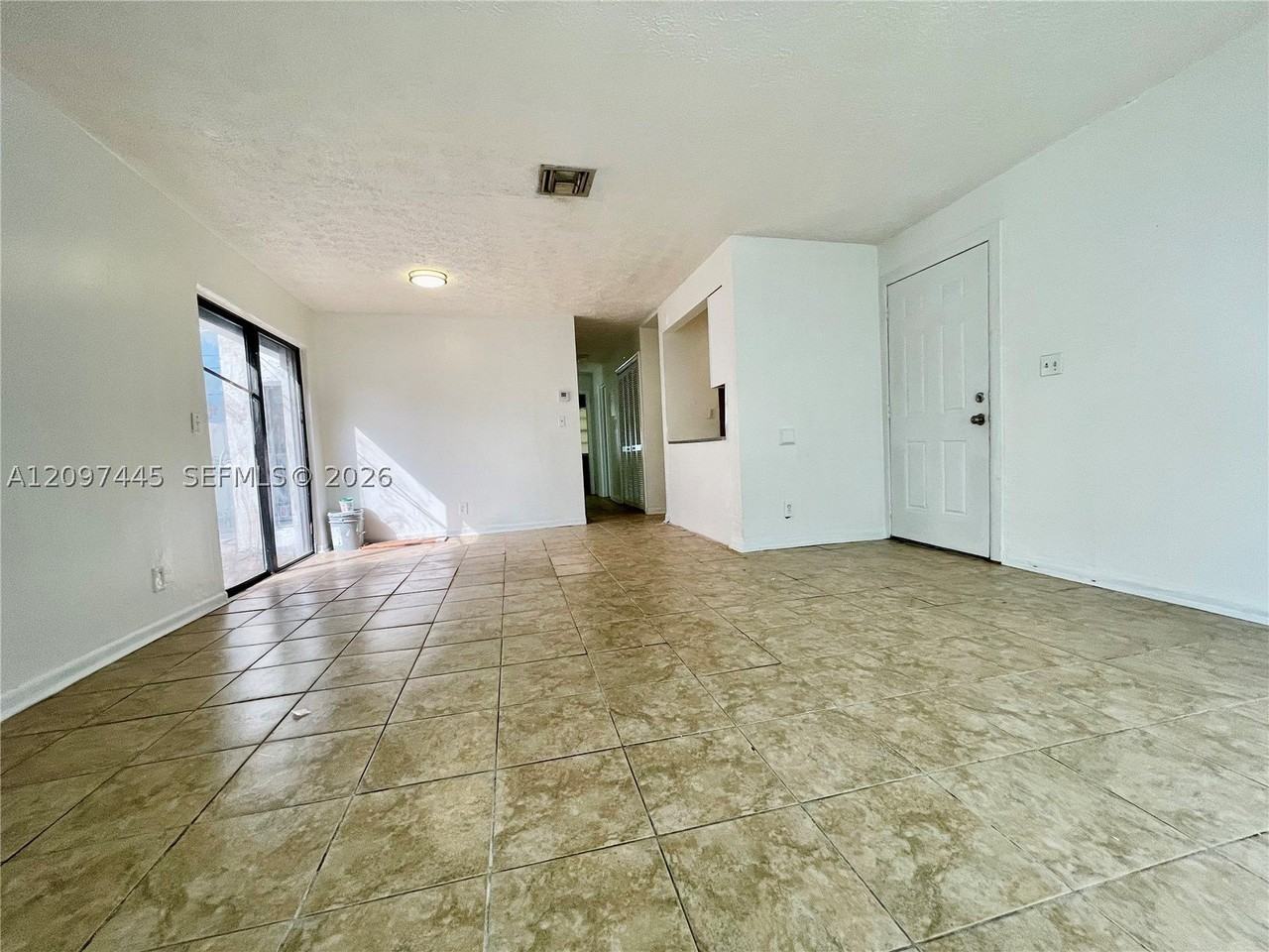 2621 Riverland Dr #B - Photo 6 of 10