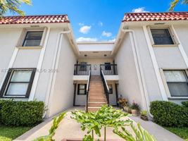 featured image of 9730 Hammocks Blvd