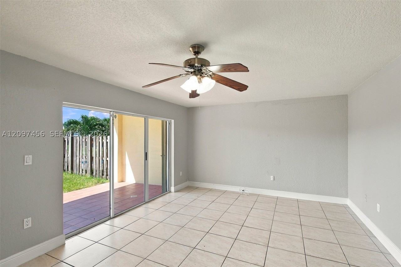 9734 Sw 212th St - Photo 4 of 15