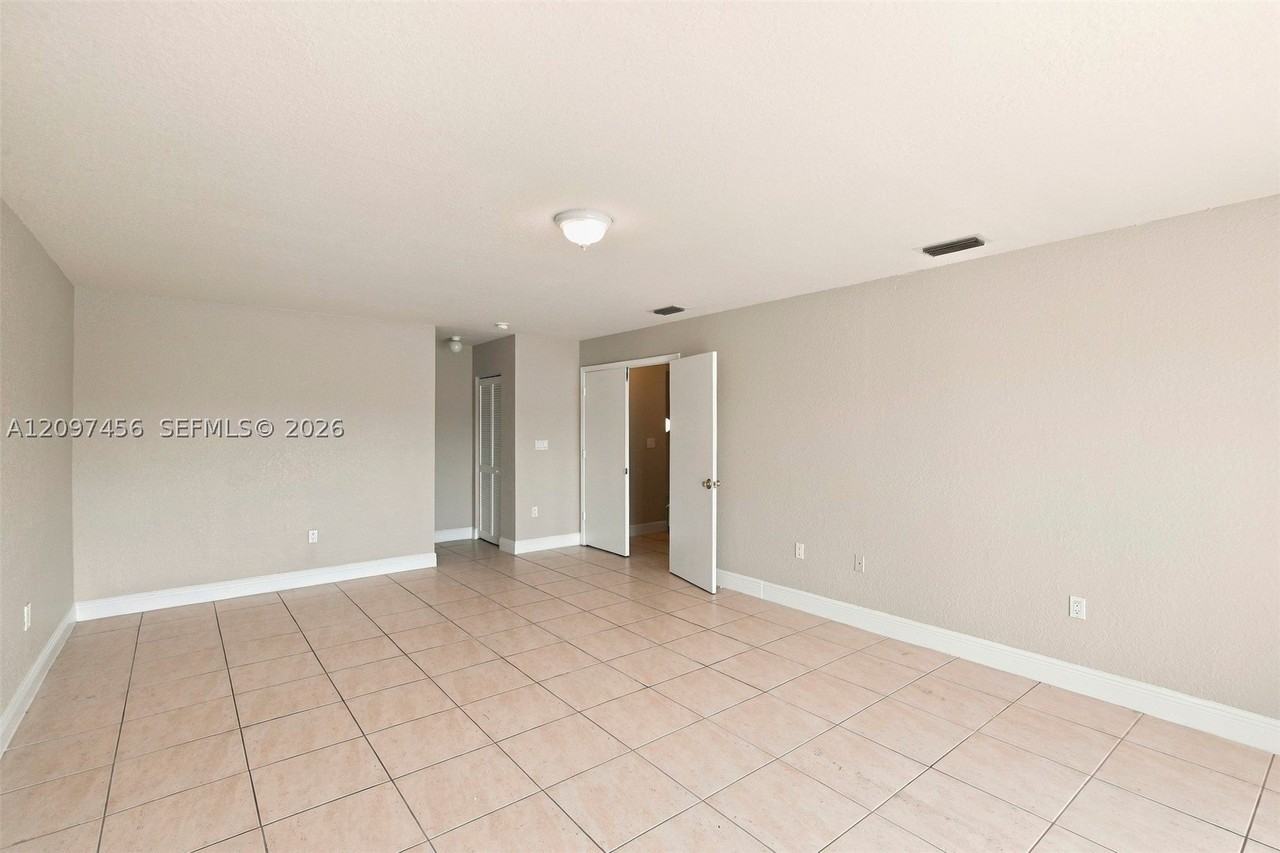 9734 Sw 212th St - Photo 7 of 15