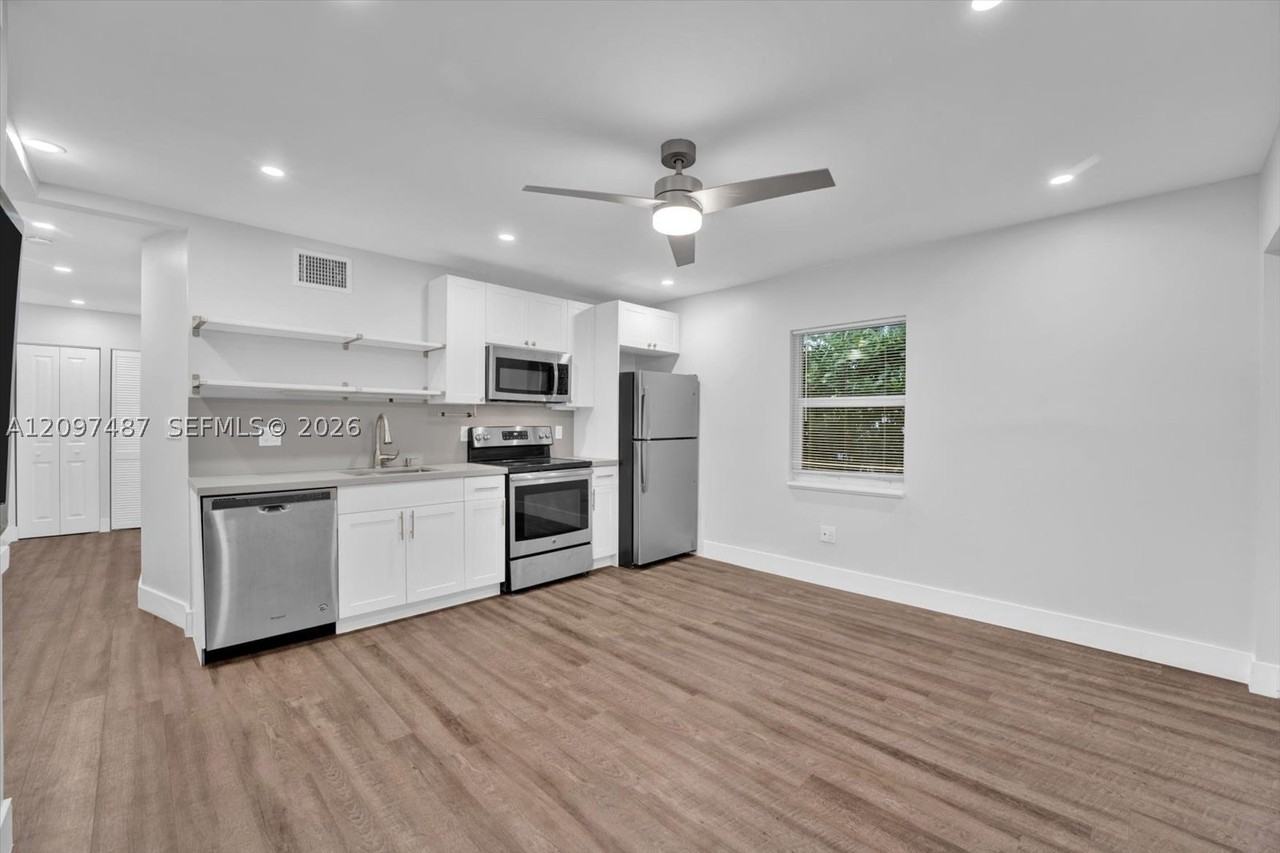 567 Ne 63rd St #2 - Photo 5 of 14