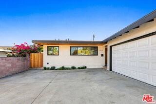 1313 S Gertruda Ave - Photo 2 of 8