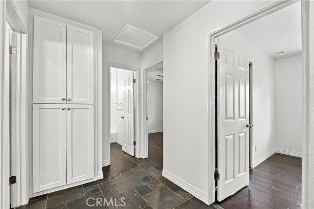 9713 Geyser Ave - Photo 3 of 8