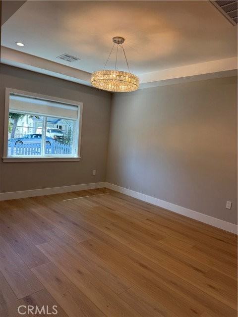 188 S Meridith Ave - Photo 7 of 8