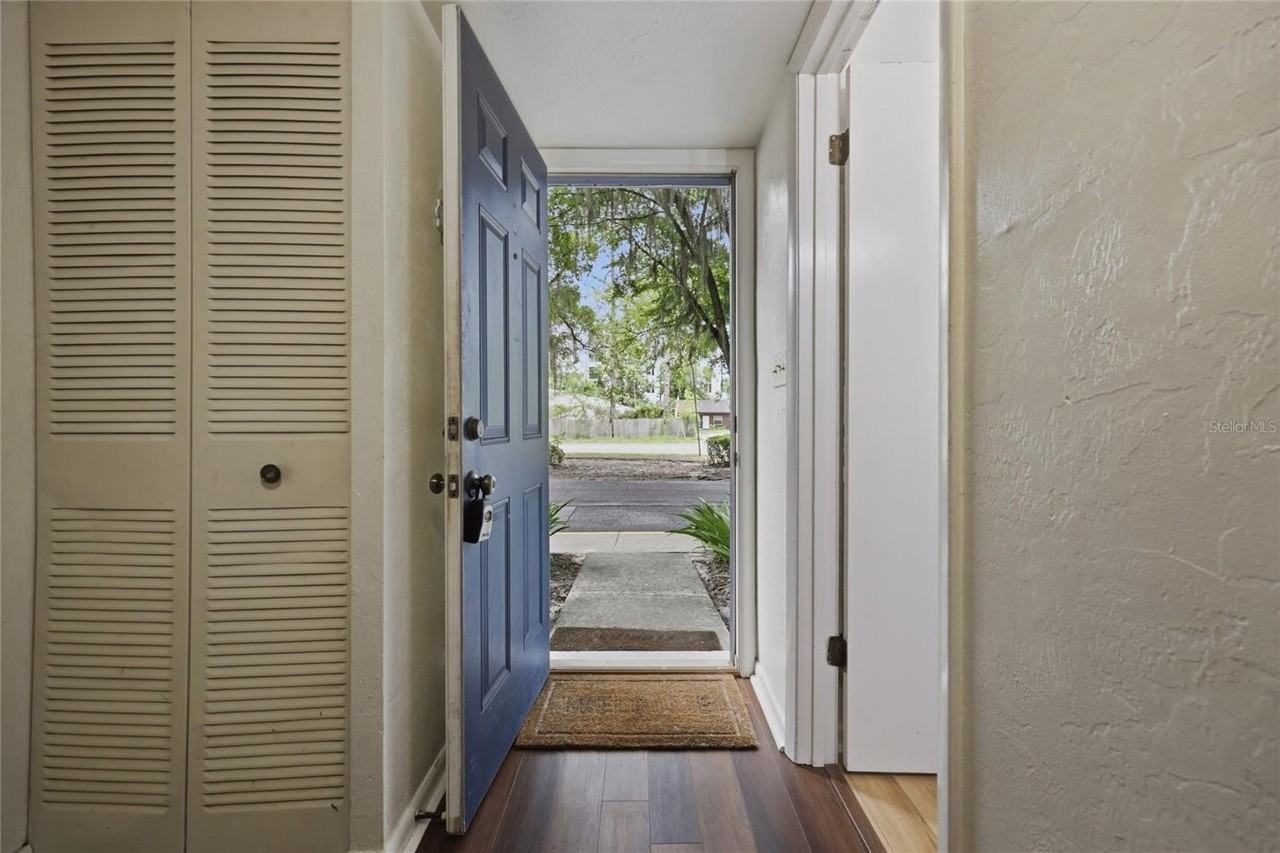 3600 Sw 19th Ave #5D - Photo 4 of 29