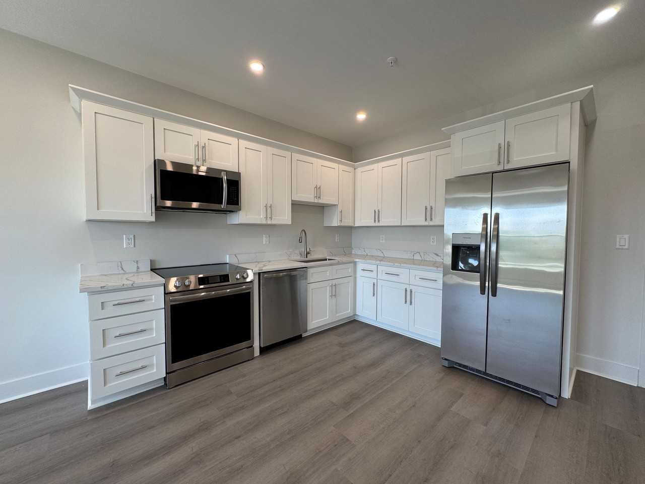 386 Atwells - Photo 5 of 16