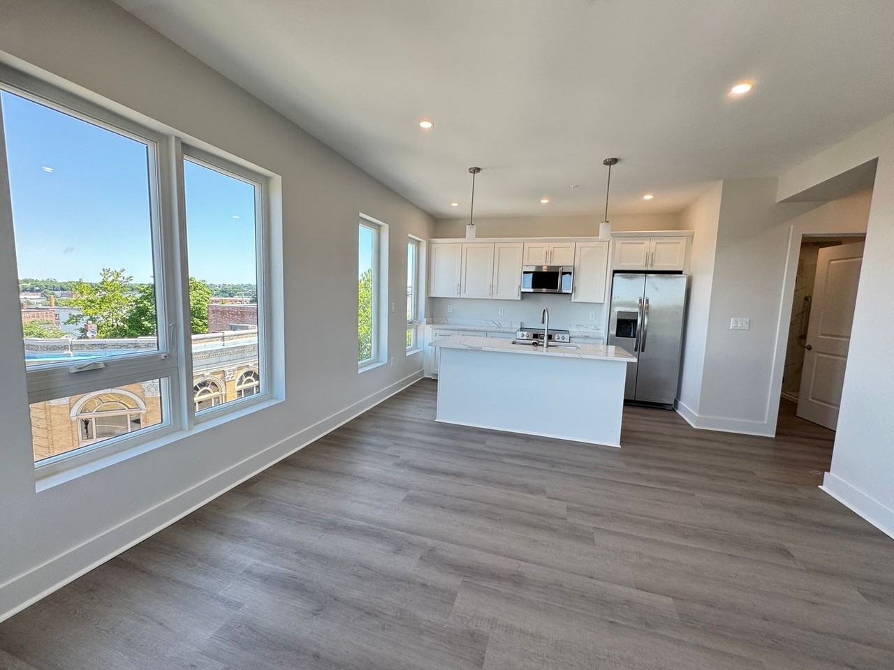 386 Atwells - Photo 7 of 16