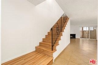 848 15th St #2 - Photo 3 of 8