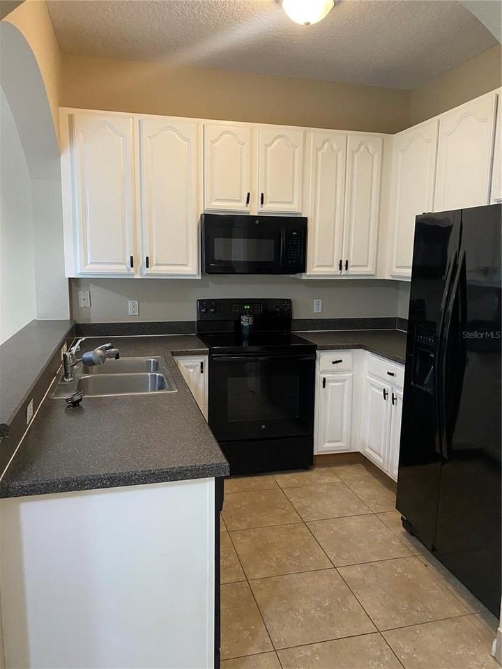 16171 Old Ash Loop - Photo 6 of 35