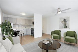 The Buckingham Apartments - Photo 1 of 1