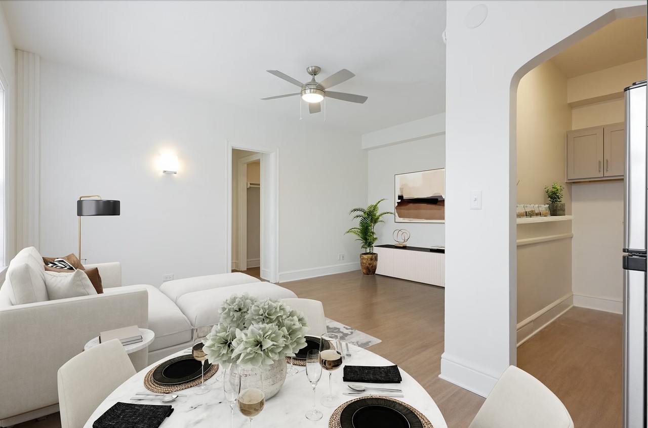 The Buckingham Apartments - Photo 5 of 50