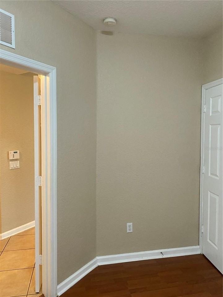 5018 Maxon Ter - Photo 7 of 16