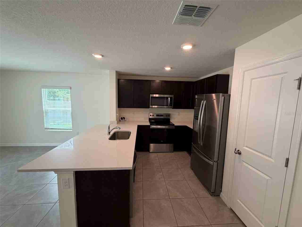 6609 Sw 81st Loop - Photo 6 of 24