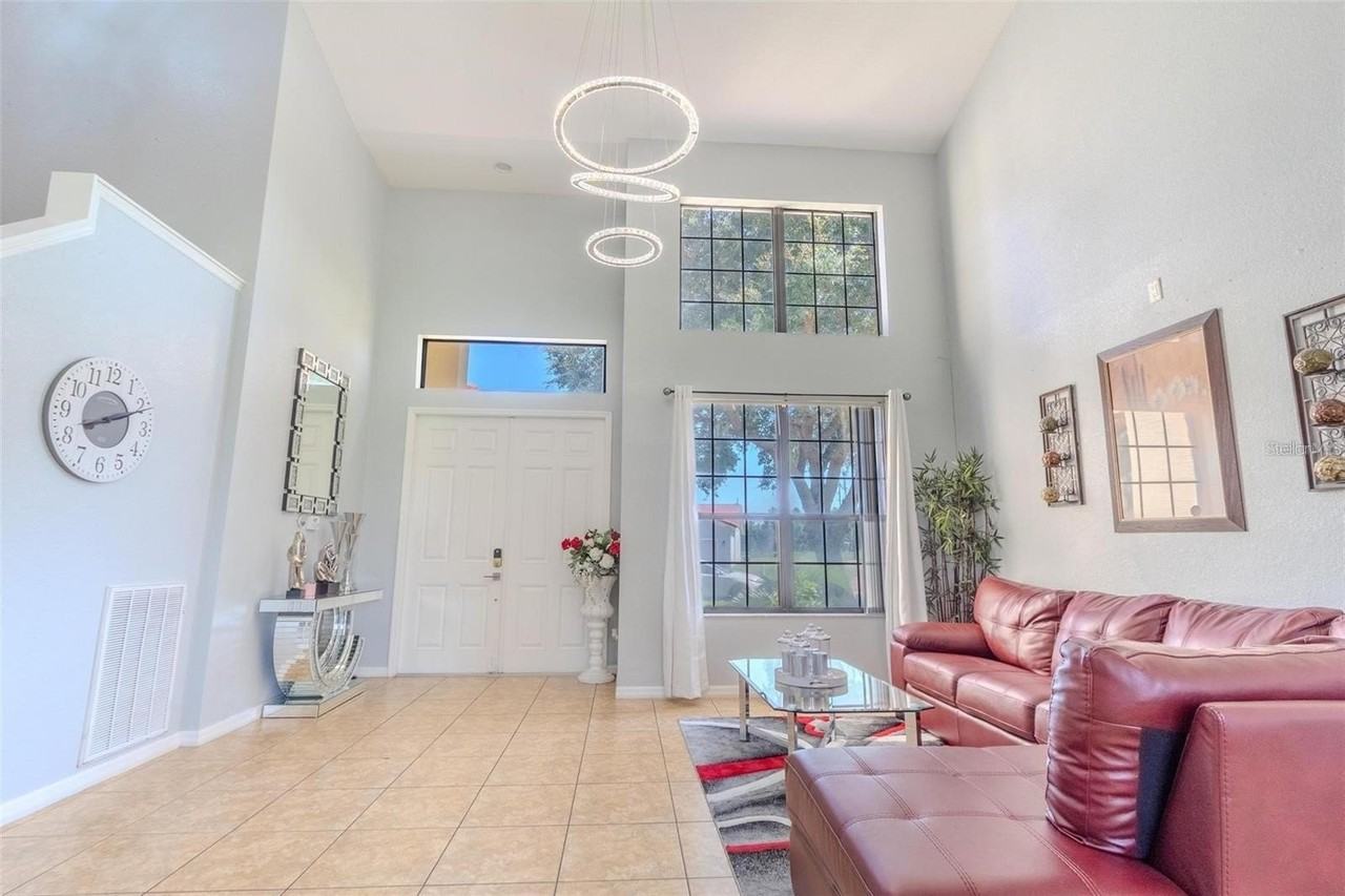 424 Cinnamon Dr - Photo 6 of 50