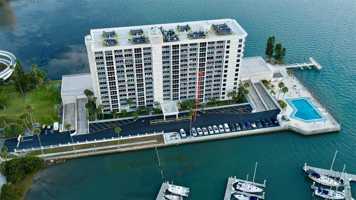 featured image of 100 Pierce St #809
