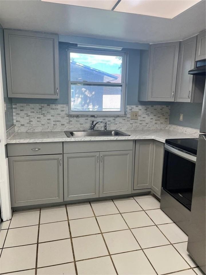 1201 Spalding Rd - Photo 6 of 17