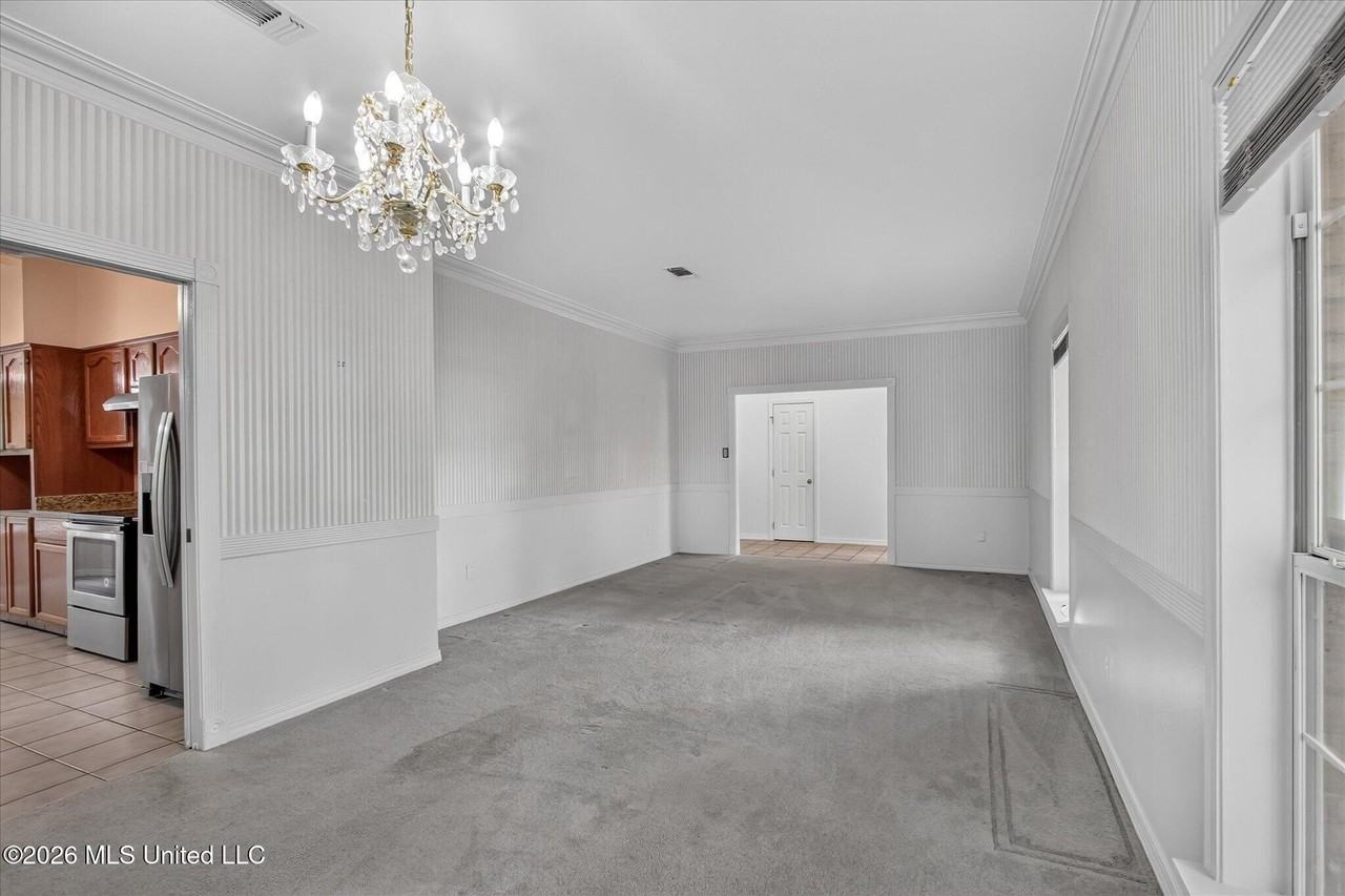 8519 Op La Way - Photo 7 of 34