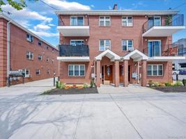 featured image of 22009 64th Ave #3