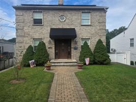 featured image of 59 Mayfair Rd