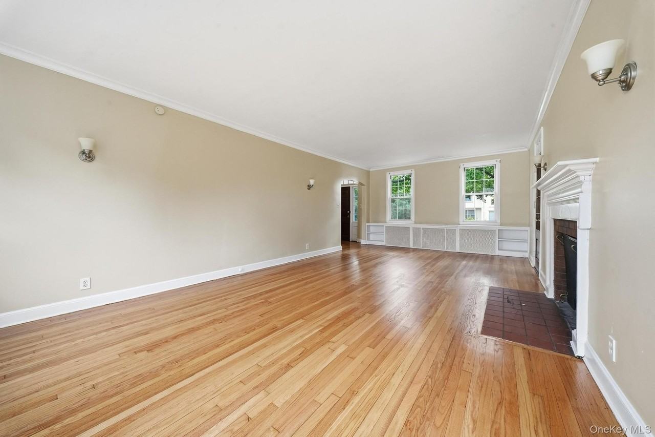 45 Tennyson Ave - Photo 5 of 27
