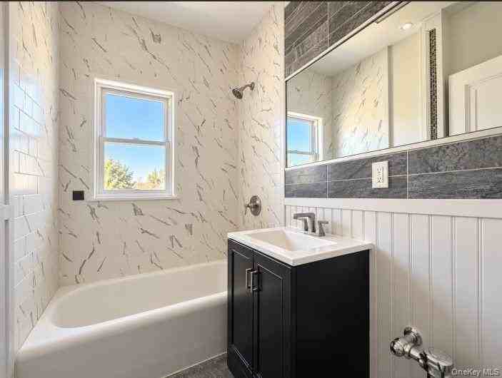 16 Minerva Pl #1C - Photo 6 of 9