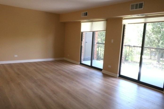 1605 E Central Rd #322C - Photo 6 of 18