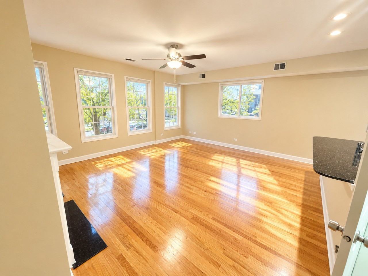 515 S Western Ave #2 - Photo 2 of 27